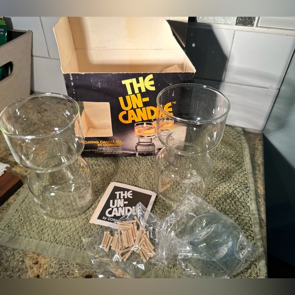 Corning “The Un-Candle” Brand New in Box - Picture 2 of 6